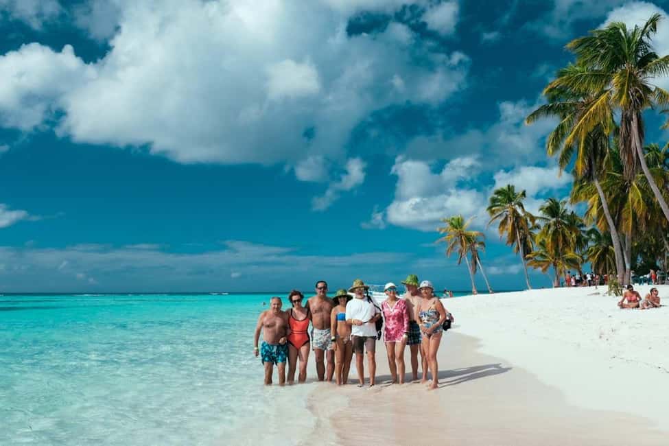 Bavaro: Saona Island Speedboat Tour with Open Bar - Getting from the pickup area to Bayahibe without wasting your day