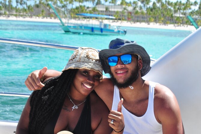 Best Party Boat Adults Only with Open Bar - Natural Pool (Sandbar) Stop: Shallow-Water Fun Without the Deep-Ocean Stress
