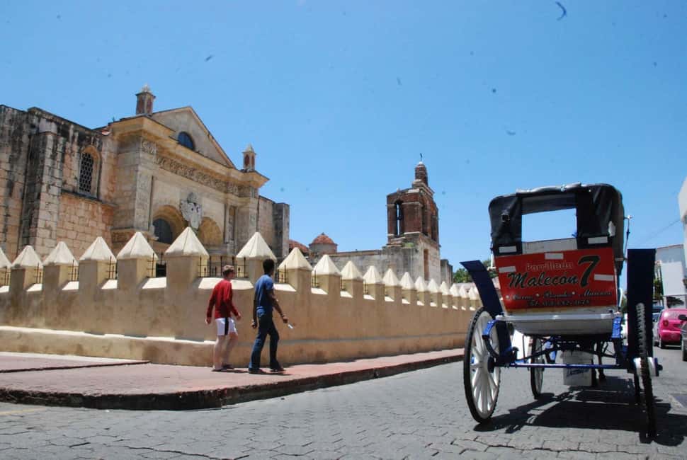 Discover Santo Domingo: Colonial History, Monuments & Lunch - Three Eyes National Park caves: the stop with the wow factor