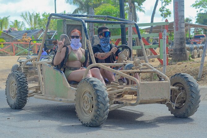 Extreme Buggies Adventure in Punta Cana - Stop 2: coffee, cocoa, tobacco, and mamajuana at a Dominican house
