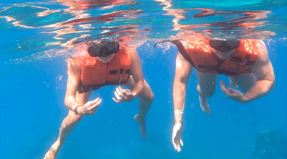 From Punta Cana or Bayahibe: Catalina Island with Snorkeling - Pickup math from Bávaro and Los Melones