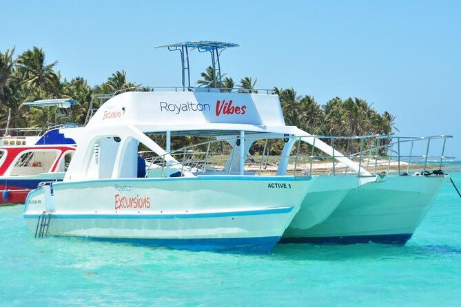 Half-Day Snorkeling Cruise and Natural Pool with Open Bar - First stop snorkeling: 30 minutes, coral, and provided gear