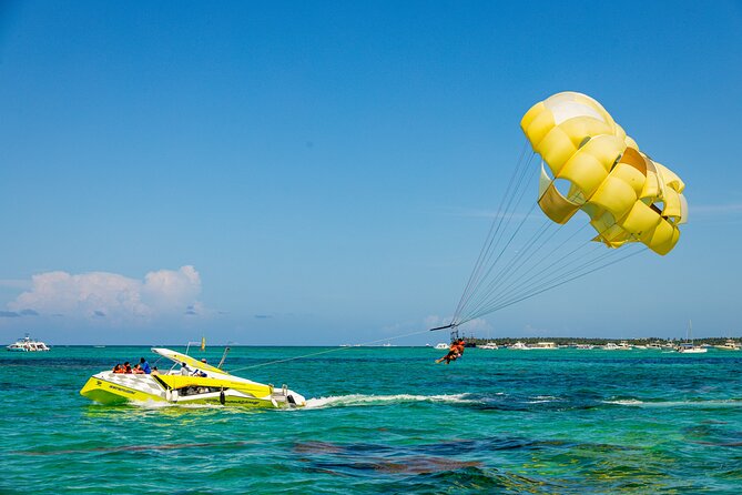 Parasailing Yacht Experience in Punta Cana - Total Time vs. Flight Time: Waiting, Turn Order, and Group Mix-Ups