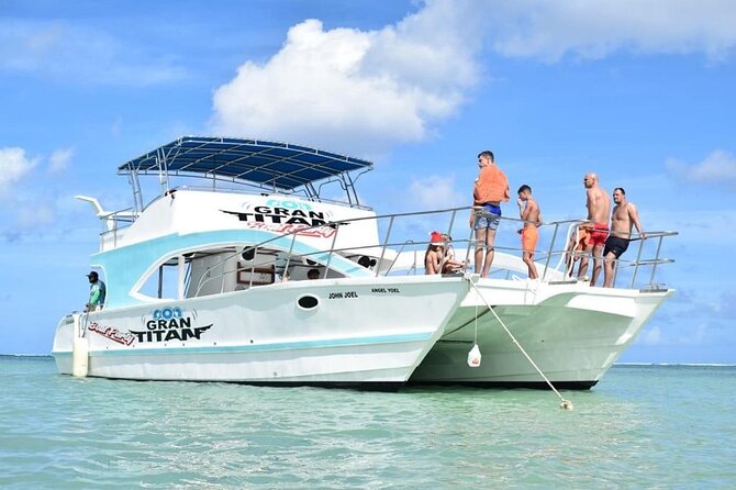Party Boat /View Dolphins / Snorkling /Free Drinks and Transportation - The Dolphin Viewing Parade: Quick, Scenic, and Often From Afar