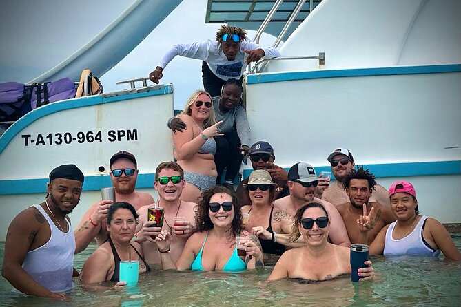 Private Catamaran Cruise with Slide & unlimited drinks - The open bar, snacks, and Dominican lunch: what’s included and what it feels like