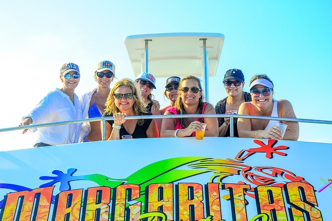 Private Catamaran wonderful Snorqueling slide & entartaiment team - Private catamaran energy: why this style matters in Punta Cana