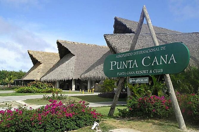 Private Punta Cana Airport Transfer to/from Hotels in Punta Cana - Entering PUJ: How the Name-Sign Pickup Works