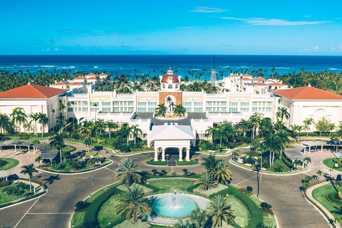 Private Transfer Punta Cana Airport to/from Iberostar Grand Bavaro - Key Things I’d Notice Right Away
