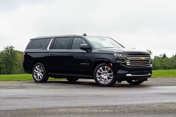 Punta Cana Airport. Round Trip Transfers - Meeting your driver at PUJ: sign-in pickup, airport Wi‑Fi, and hotel lobby departures