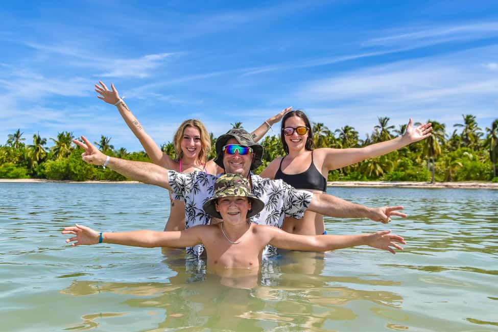 Punta Cana: Catamaran Family Tour - Drinks, snacks, and the kids’ show: the best part for family peace