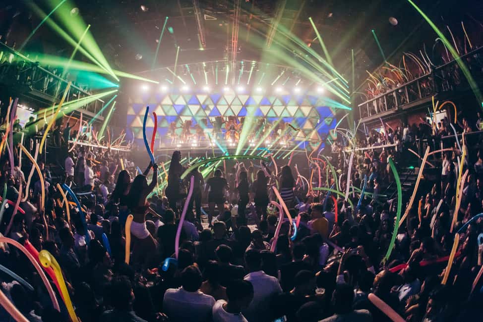 Punta Cana: Coco Bongo Nightclub Experience with Transfer - Coco Bongo Punta Cana: What You’re Really Buying
