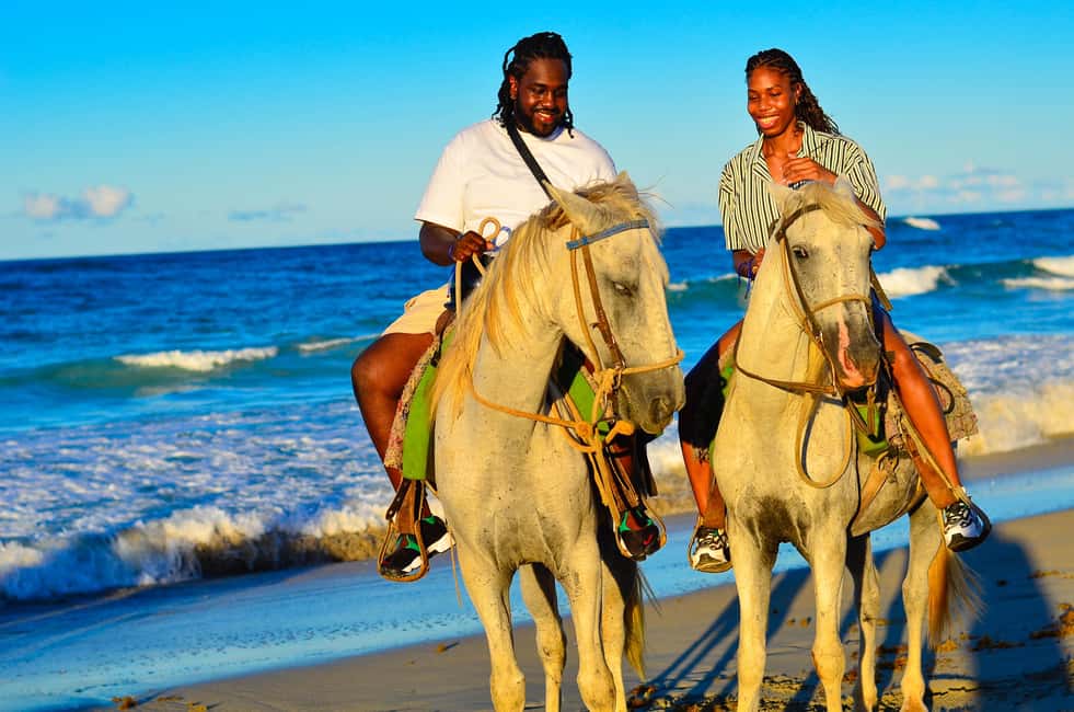 Punta Cana: Horseback Riding Tour with Sunset at Macao Beach - Punta Cana to Macao Beach: Getting There Without Stress
