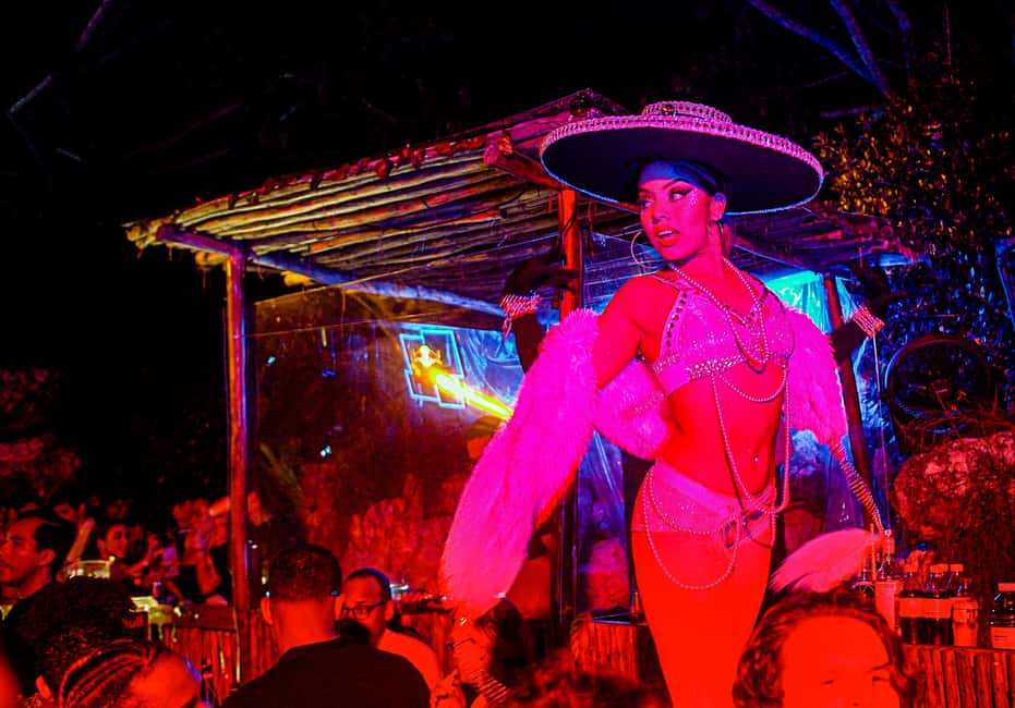 Punta Cana: Maroca Club Open Bar (Entry, Drinks & Transfers) - The one real downside to plan around