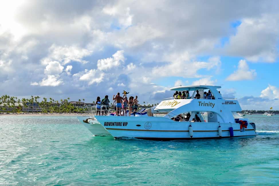 Punta Cana Party Boat (Adults only) - Key highlights at a glance