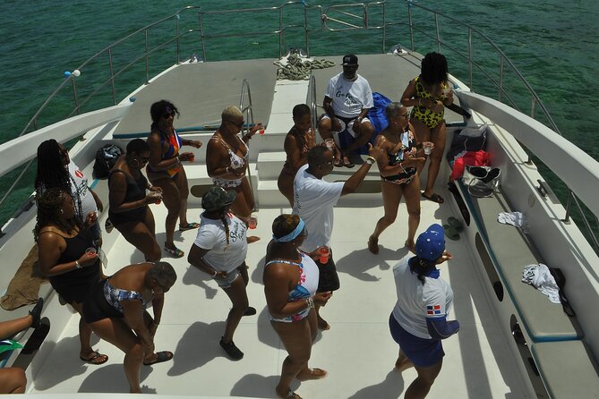 Punta Cana Party Boat Snorkeling with Music DJ and Open Bar - Food, Drinks, and the Wristband System (How It Can Feel Great or Uneven)