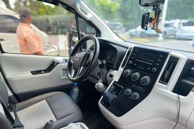 Punta Cana: Private Airport Transfers One Way To From Uvero Alto - Who should book this transfer, and who might not need it
