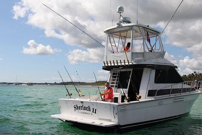 Punta Cana Private Fishing Charter on 39 Foot Boat with Bevarages - Punta Cana hotel pickup to a real deep-sea day