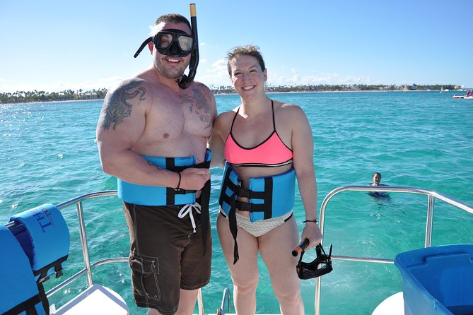 Punta Cana Private Virgen Beach Small & Big Group Snorkel Cruise - The on-board party: open bar, music, dancing, and how to steer the vibe