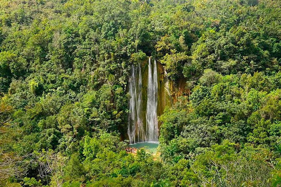 Punta Cana: Samaná Whale Watching, Bacardi & Limon Falls - The boat ride isn’t just a transfer