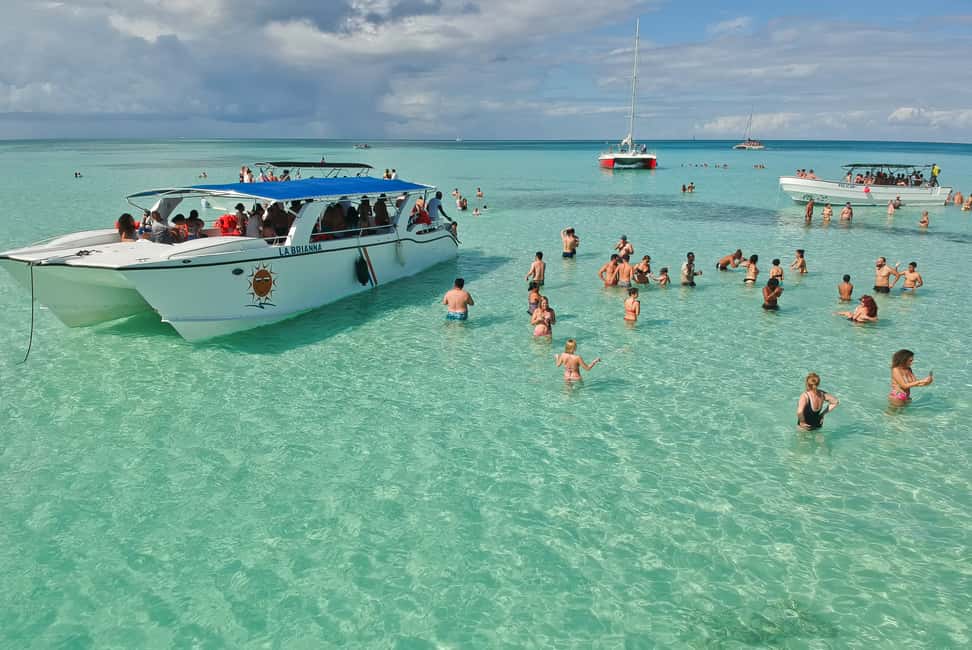 Punta Cana: Saona Island Full-Day All-Inclusive Boat Tour - Natural Pool time: starfish spotting in shallow, clear water