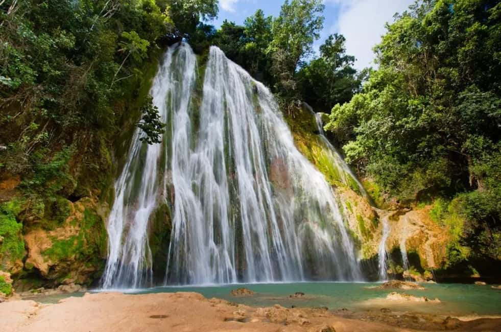 Punta Cana: Whale Watching, Cayo Levantado & Limon Waterfall - Safari Truck and Horse Ride to El Límon Waterfall