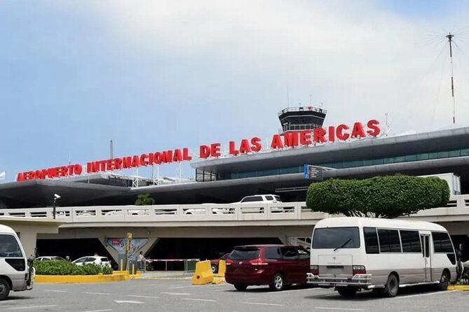 Santo Domingo Airport and Lopesan Costa Bavaro Private Transfer - Choosing the Right Vehicle for Your Group of Up To 6