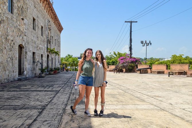Santo Domingo City - Full Day All Inclusive Tour - Los Tres Ojos National Park: caves and cenotes