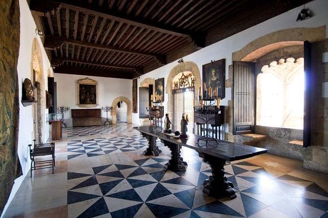 Santo Domingo City - Full Day All Inclusive Tour - Palacio de Colón and Cathedral areas: why these stops matter
