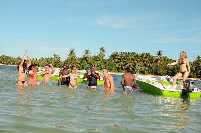 Speed Boats and Snorkeling in Punta Cana (Half Day) - Bavaro Beach run and the reef snorkeling stop