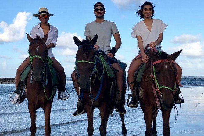 Sunset beach horsebackriding Punta Cana - Horses and Safety: What You Should Expect as a First-Timer