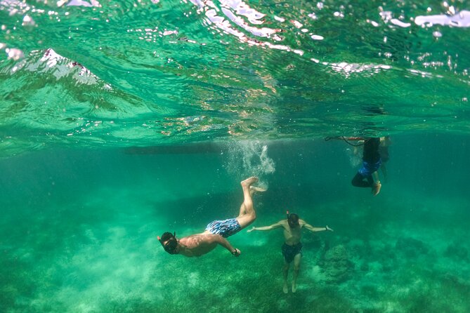 Taiguey Emotion Show - Natural white-sand pool stop: the “pause button” you’ll want