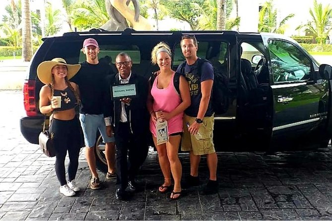Transfers From Punta Cana Airport (PUJ)<=> To All Place at Uvero Alto Punta Cana - Why this Punta Cana transfer feels like a VIP start