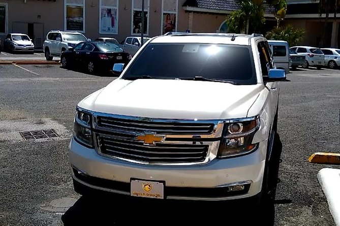 Transfers From Punta Cana Airport (PUJ)<=> To All Place at Uvero Alto Punta Cana - How to prepare for a smooth pickup in Uvero Alto