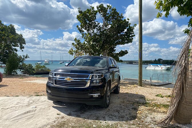 VIP transportation in ALL Punta Cana (ROUNDTRIP) - The value math: $170 per group up to 3 people